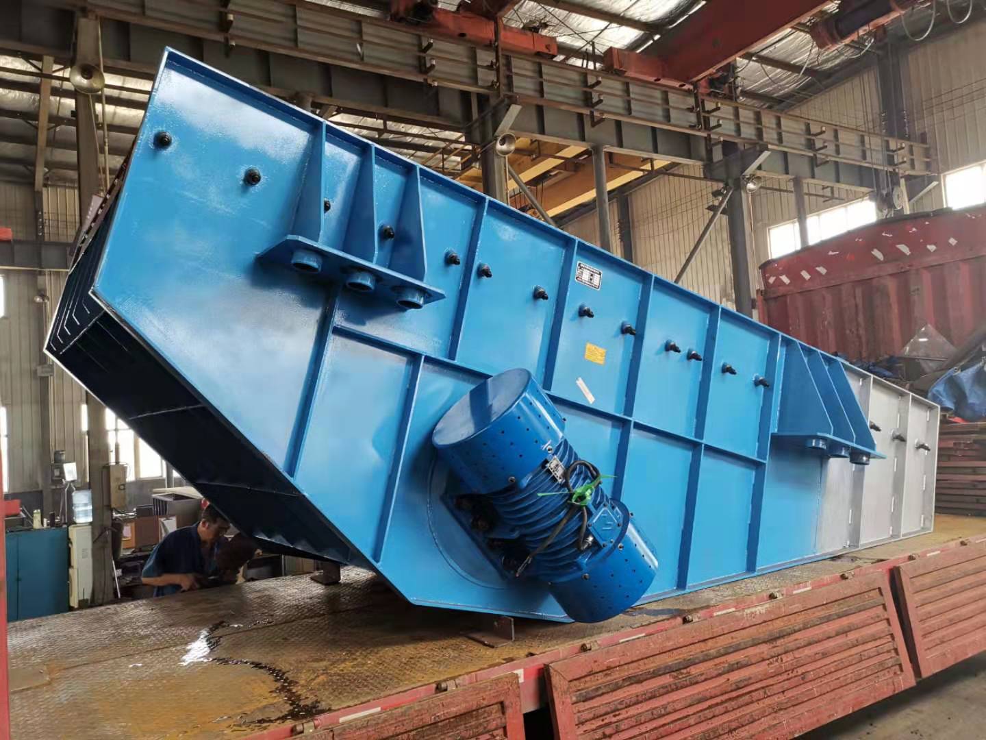 福田汽車|振動輸送落砂機